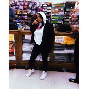 Meet your Posher, Morgan